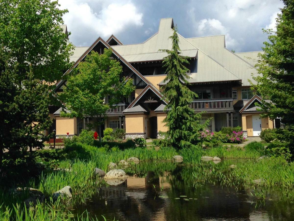 63 Lagoons Villa Whistler Exterior photo